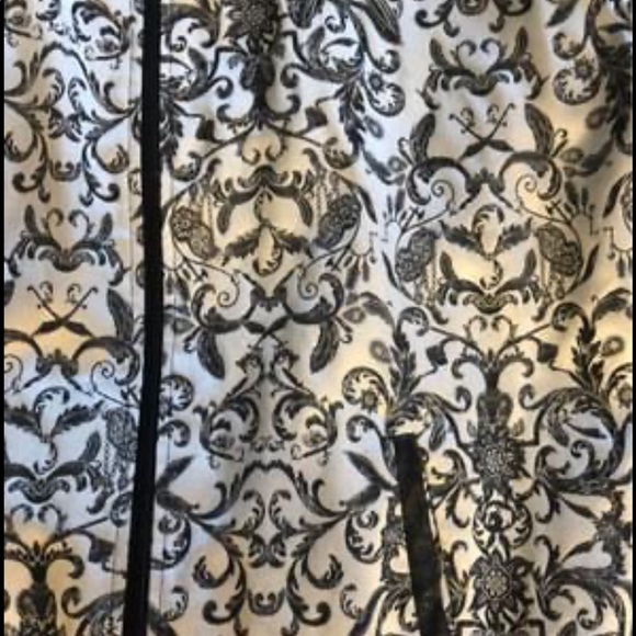 Artful Dodger Sweater - Picture 2 of 3